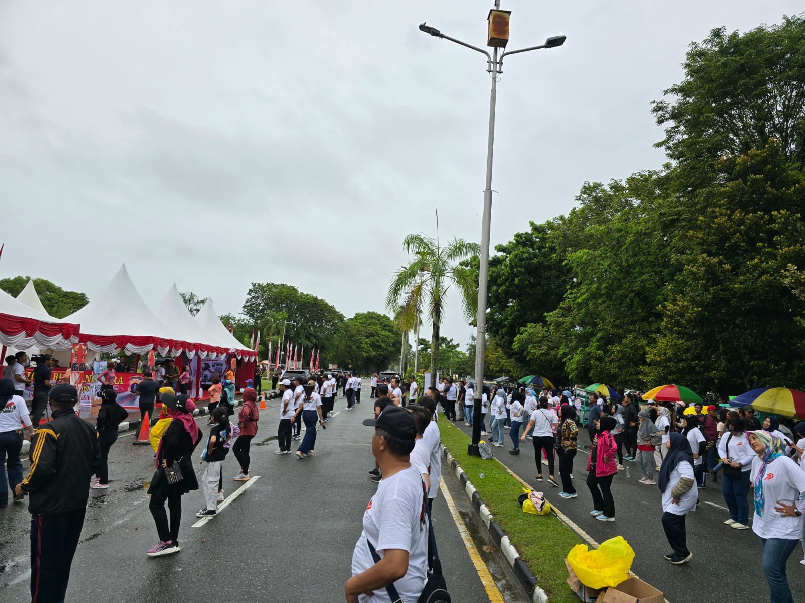 WhatsApp-Image-2025-06-22-at-12.28.15 Peringati HUT Bhayangkara ke-79, Polda Kaltim Hadirkan Layanan Publik dan Hiburan Saat CFD di Balikpapan
